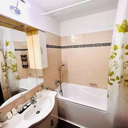 Modern & Centre Flat * كونستانتا